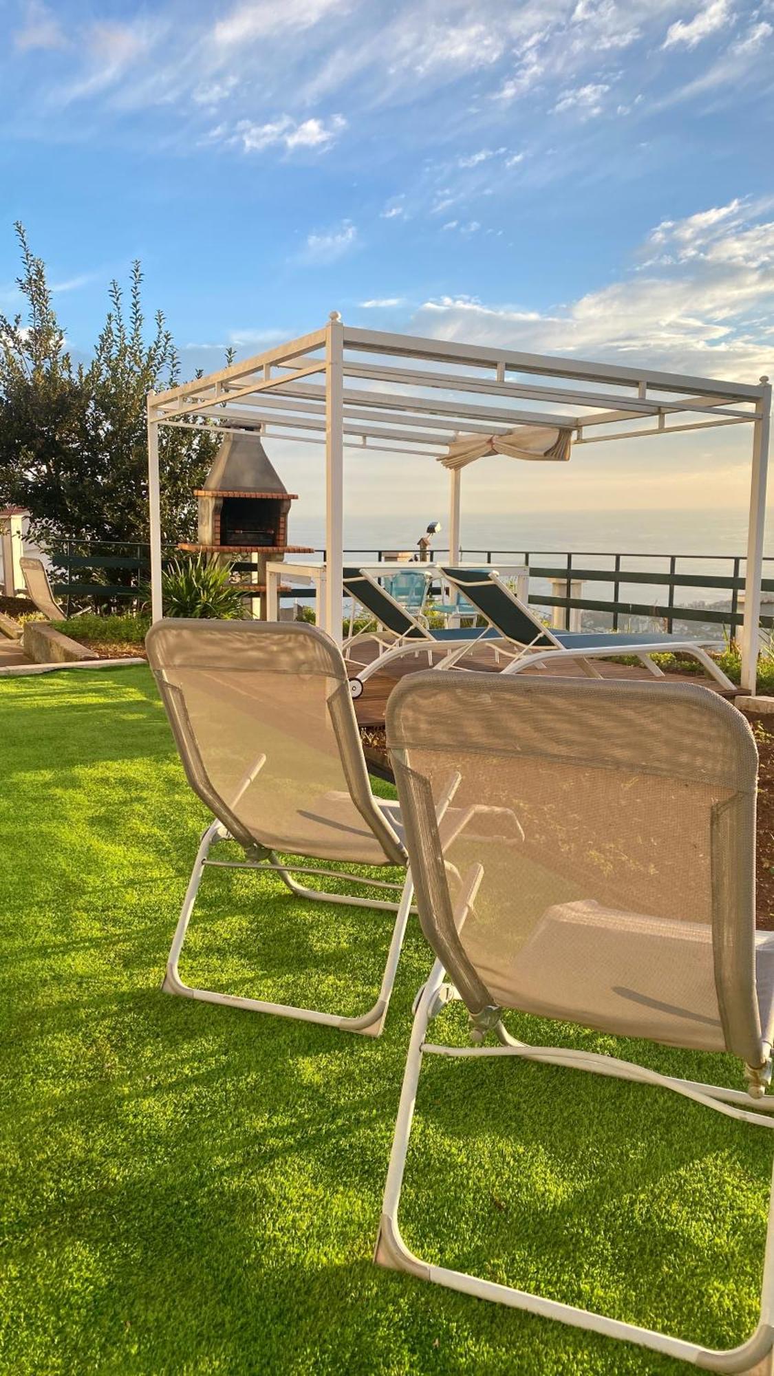 Studio Geek Villa - Open Space - 5M From 5 Top Attractions - Pool All Year Round, Dining Pergola, Barbecue - Funchal Matrix Holiday Home מראה חיצוני תמונה